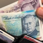 £480 mínusz: ennyivel lesznek kb. szegényebbek idén a brit háztartások az energiaárak miatt