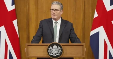 A brit miniszterelnök mai beszéde és fontos kijelentései az EU és az USA közötti egyre feszültebb helyzet kapcsán