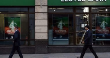 Rengeteg Lloyds és Halifax bankfiók zár be 2026-ban Nagy-Britanniában: itt a teljes lista