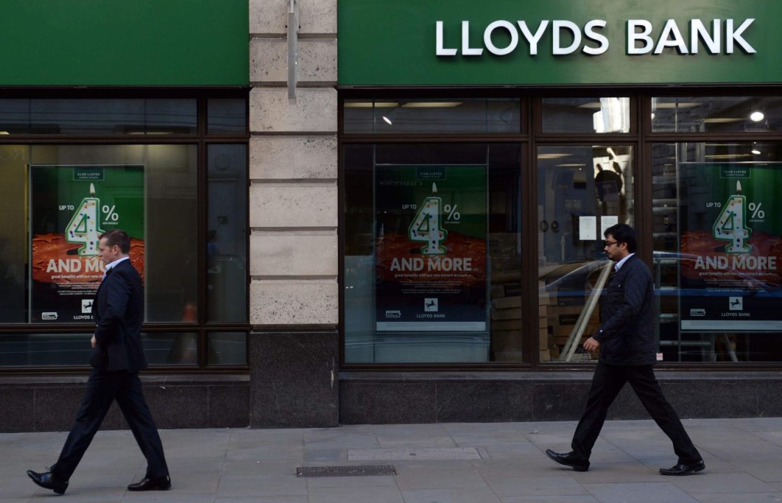 Rengeteg Lloyds és Halifax bankfiók zár be 2026-ban Nagy-Britanniában: itt a teljes lista Rengeteg Lloyds és Halifax bankfiók zár be 2026-ban Nagy-Britanniában: itt a teljes lista