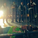 A londoni Heathrow reptér kifutópályáján láncolta össze magát néhány elvetemült aktivista