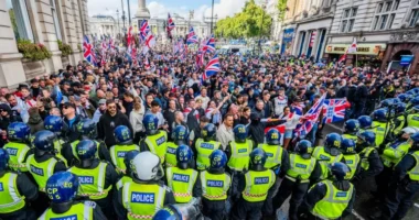 4000 plusz rendőrt vezényeltek ki London belvárosába: hatalmas tüntetés, többeket már letartóztattak és még el sem kezdődött