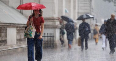 Hatalmas eső jön és érinti Londont, Angliát és Wales-t is a hétvégén – komoly figyelmeztetést adott ki a Met Office