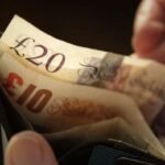 Drámai figyelmeztetés: egy évtizeden át tartó jövedelemcsökkenés fenyegeti a Nagy-Britanniában élőket