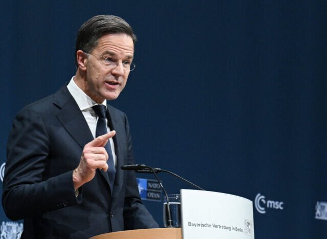 „Európa készülhet a háborúra” – súlyos figyelmeztetést adott ki a NATO főtitkára