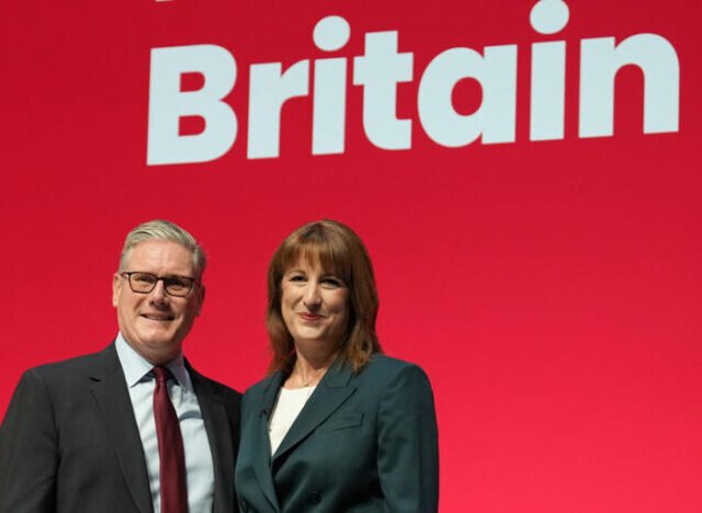 Új szabályok jönnek Nagy-Britanniában: megvonhatják a juttatásokat a fiataloktól, ha nem fogadják el a felkínált munkát