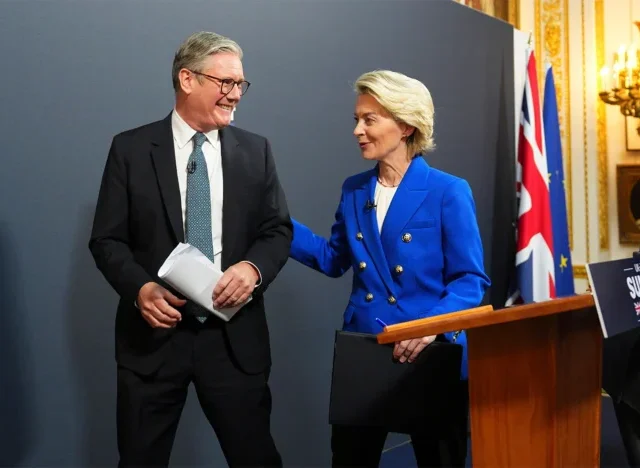 Az egész világon eluralkodó egyre kaotikusabb gazdasági és politikai helyzet visszakergetheti Nagy-Britanniát az EU-ba