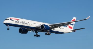 Botrány a British Airwaysnél: annyira lerészegedett a személyzet, hogy törölni kellett a londoni járatot