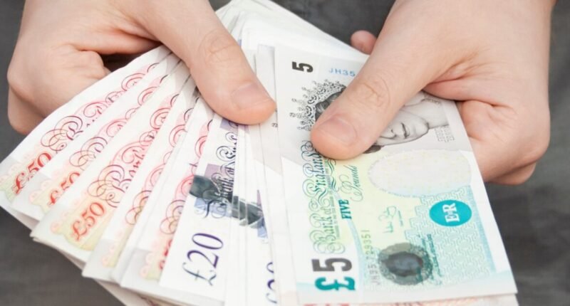 £240-ot zsebelhetünk be "ingyen" még karácsony előtt Angliában egy egyszerű trükkel - itt van, hogy hogyan