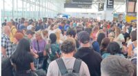 Hatalmas káosz az angliai magyarok által is rengeteget használt londoni repülőtéren egy áramszünet miatt 2