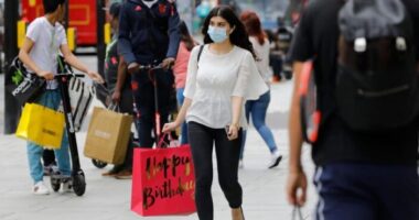 Több, mint 700,000-en vesztették el a munkájukat Nagy-Britanniában március óta (friss adatok)