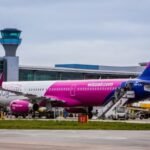 Újabb káosz: a wizzair egyik járatának utasai, köztük több tucat magyar több, mint 24 órára a lutoni reptéren rekedt a legnagyobb hőségben