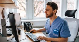 „Nem érti, mit mondok” – a yorkshire-i akcentust még az AI-recepciós sem érti a brit háziorvosoknál