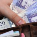 Hogyan számoljuk ki, mennyi fizetést kellene kapnunk Angliában (amikor valami nem stimmel)