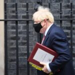 Milliók számára szűnhet meg a másokkal való találkozgatás joga hétfőtől Angliában