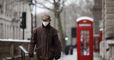 Már mától bevezethetik Angliában a szigorításokat: Skóciában, Walesben és Észak-Írországban már érvényben az új intézkedések