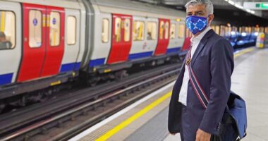 Lehet, hogy a londoni metró egyik teljes vonalát és vagy 100 buszjáratot teljesen leállítanak a brit fővárosban