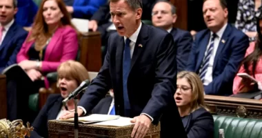 "Kemény időszak következik Nagy-Britanniában" - a pénzügyminiszter legfrissebb nyilatkozata, miután újabb kamatemelés történt