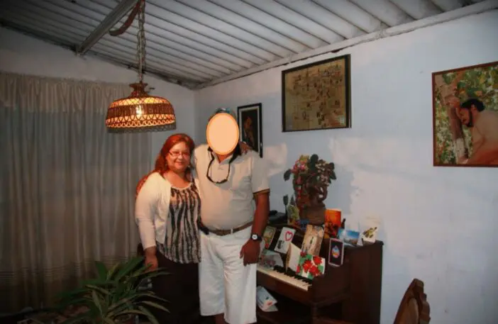 Fél millió fontot (közel 250 millió Ft) csalt össze "benefitekből" egy nő, de lebukott, hogy nincs is lebénulva, sőt táncol és masszázsszalont üzemeltet