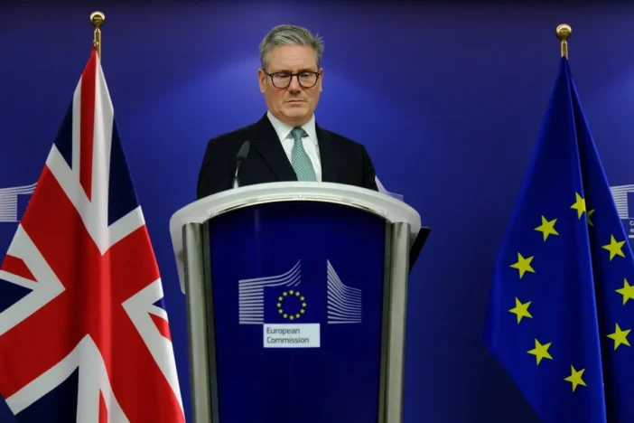Starmer „Brexit-reset” törvényre készül: jelentős lépés jöhet az Egyesült Királyság és az Európai Unió kapcsolatában Starmer „Brexit-reset” törvényre készül: jelentős lépés jöhet az Egyesült Királyság és az Európai Unió kapcsolatában