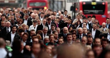 Rengetegen hagyják ott a munkájukat Nagy-Britanniában: több mint 10 éve nem volt ilyenre példa