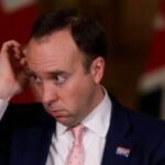 A brit egészségügyminiszter beismerte, hogy egy amerikai filmből merített ötletet az oltási stratégiához