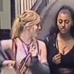 Borosüveget zúzott szét két lány a londoni metró egyik utasának fején, mert: Bámulta őket