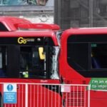 Súlyos buszbaleset London belvárosában: 1 halott és legalább 3 sérült
