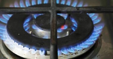 Miért drágul a gáz- és villany Nagy-Britanniában – a villanyszámlák drasztikus emelkedésének okai egyszerűen, érthetően