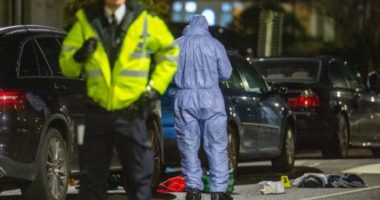 Alig két óra leforgása alatt 4 embert késeltek meg a nyílt utcán Londonban