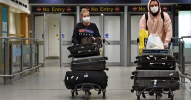 Elképesztő sokan kezdtek repülőutakat és nyaralásokat foglalni, miután megvan, mikortól szabad utazni Angliában/ból