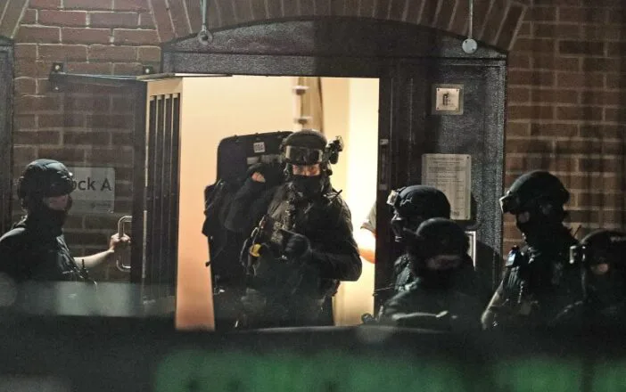 Újabb "terrortámadás" Angliában: Három embert is halálra szurkált egy férfi Readingben egy parkban