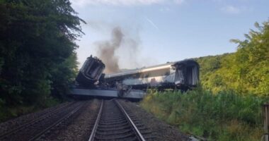 Súlyos vonatbaleset történt Nagy-Britannia északi részén