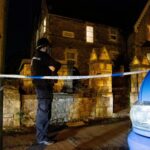 Újszülött csecsemő holttestére bukkant egy járókelő egy kertben Angliában