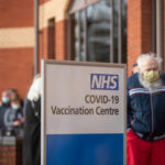 Koronavírus UK: friss adatok és iskolanyitás