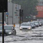 Hatalmas eső és több helyen árvizek London és Dél-Anglia egyes részein