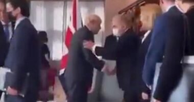 Covidos lett a brazil egészségügyi miniszter, akivel Boris Johnson nemrég fogott kezet