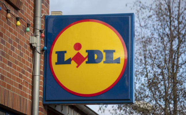 A Lidl válik a legjobban fizető szupermarketté Nagy-Britanniában: jócskán emelik a dolgozók minimum bérét 1