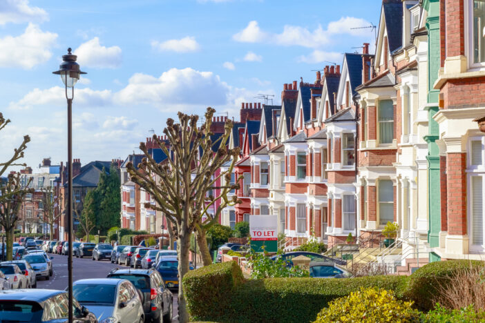 A lakásárak csökkenni, az albérletek ára viszont emelkedni fog Nagy-Britanniában 2024-ben 3