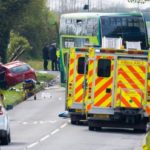 Súlyos buszbaleset történt Dél-Angliában: 1 halott, több, mint 20 sérült