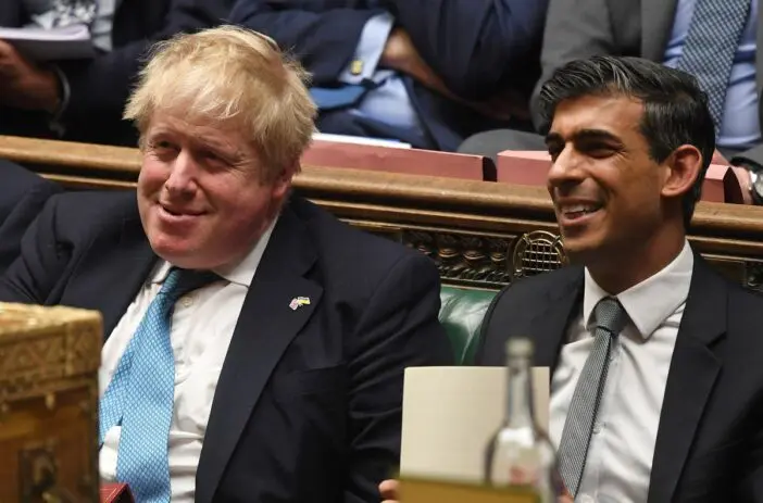 A brit pénzügyminiszter „megszegte a háztartások támogatására tett ígéretét” a pénz-visszatérítések kapcsán