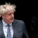 Teljesen eltávolítják Boris Johnsont a kormányból, miközben ő „még mindig úgy gondolja, hogy folytatná, és meg tudná nyerni a választásokat”