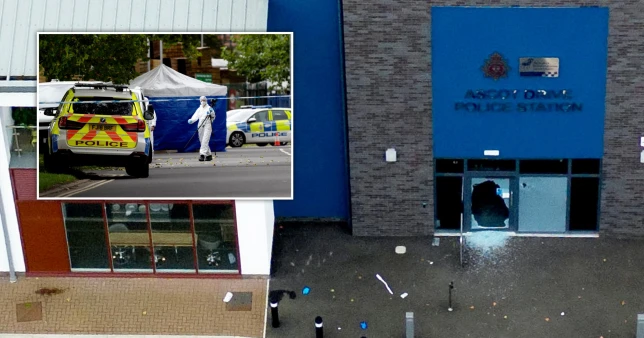 A rendőrök lőttek agyon egy férfit sörétes puskával közvetlenül a rendőrség épülete előtt Angliában 1