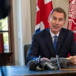 A brit pénzügyminiszter mai nagy bejelentése pontokba szedve, ami mindenkit érint: további fordulatok és egyre jobban érezhető fejetlenség