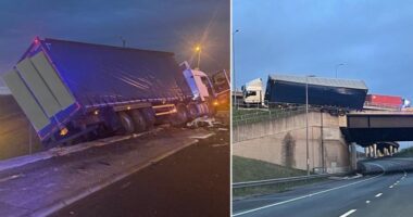 Majdnem lezuhant egy kamion egy felüljáróról az alatta levő másik forgalmas útra Angliában