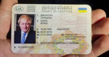Letartóztatták „Boris Johnsont” ittas vezetés miatt egy baleset után úgy, hogy a volt miniszterelnök ott se volt 36