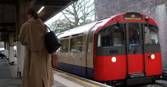 Az utolsó pillanatban lefújták a hatalmas londoni metrósztrájkot 3