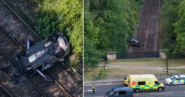 Vasúti sínekre zuhant autójával és meghalt egy férfi Anglában, Harrogate városában