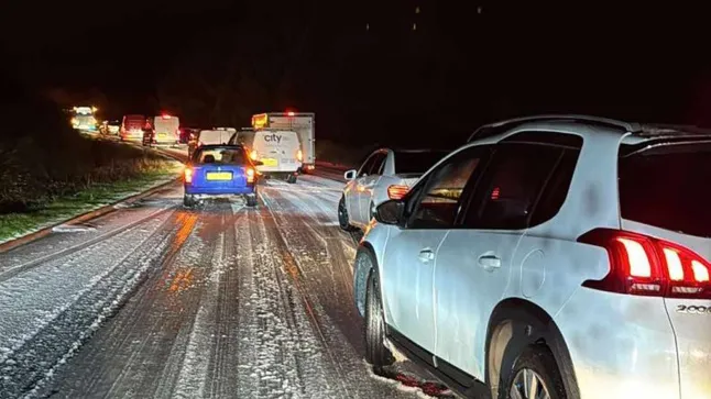 A Met Office komoly figyelmeztetést adott ki mára - extrém időjárási körülmények, komoly hóviharok sem kizártak A Met Office komoly figyelmeztetést adott ki mára - extrém időjárási körülmények, komoly hóviharok sem kizártak