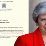 Theresa May könnyes szemmel vette tudomásul, hogy mennie kell: lemondatják a miniszterelnököt